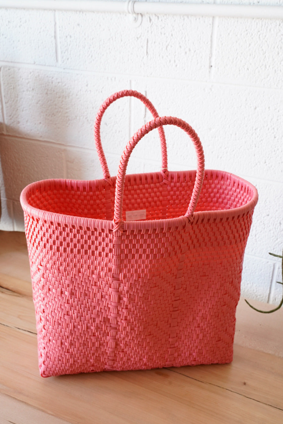 Medium Tote