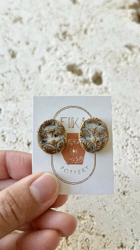 Fika studs earrings