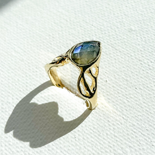 Lab Visions Ring Akin Edit