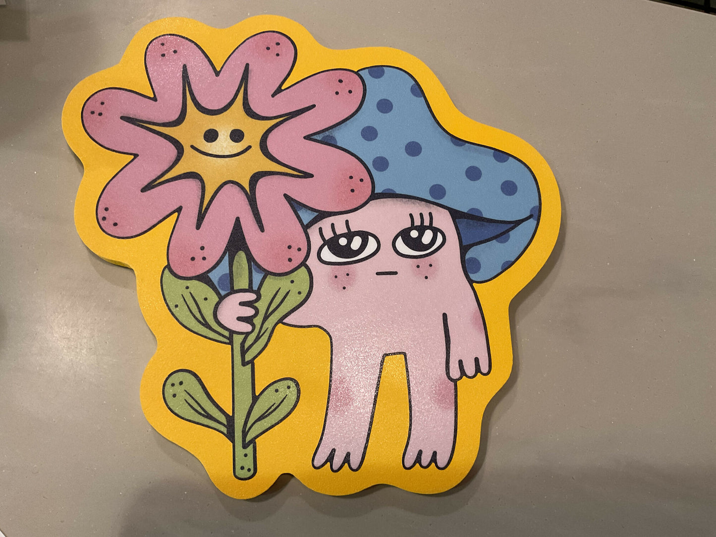 Fun Guy w/ Flower Wall Friend Cut Out