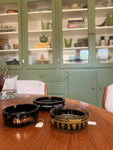 vintage vegas ash trays