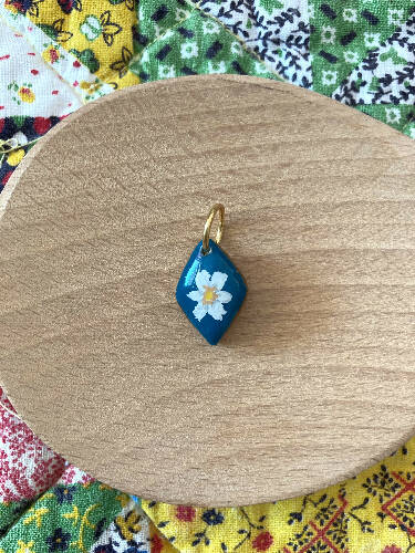 Handmade charms/kitty/baguette/daisy/doggy