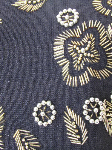 Western Connection Floral Pattern Bead Top