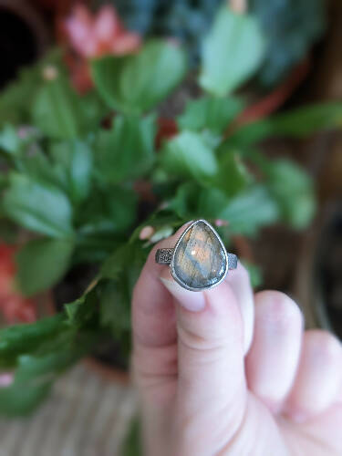 Teardrop Labradorite Ring Size 7.5