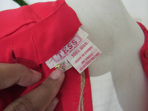 Tess Red Silk Button Back Short Sleeve Blouse Size 10