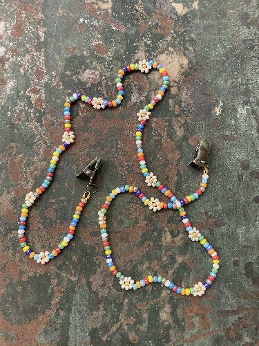 Sun/glasses chain/multicolored/handbeaded/flowers