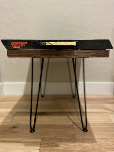 Upcylced Letterpress tray table