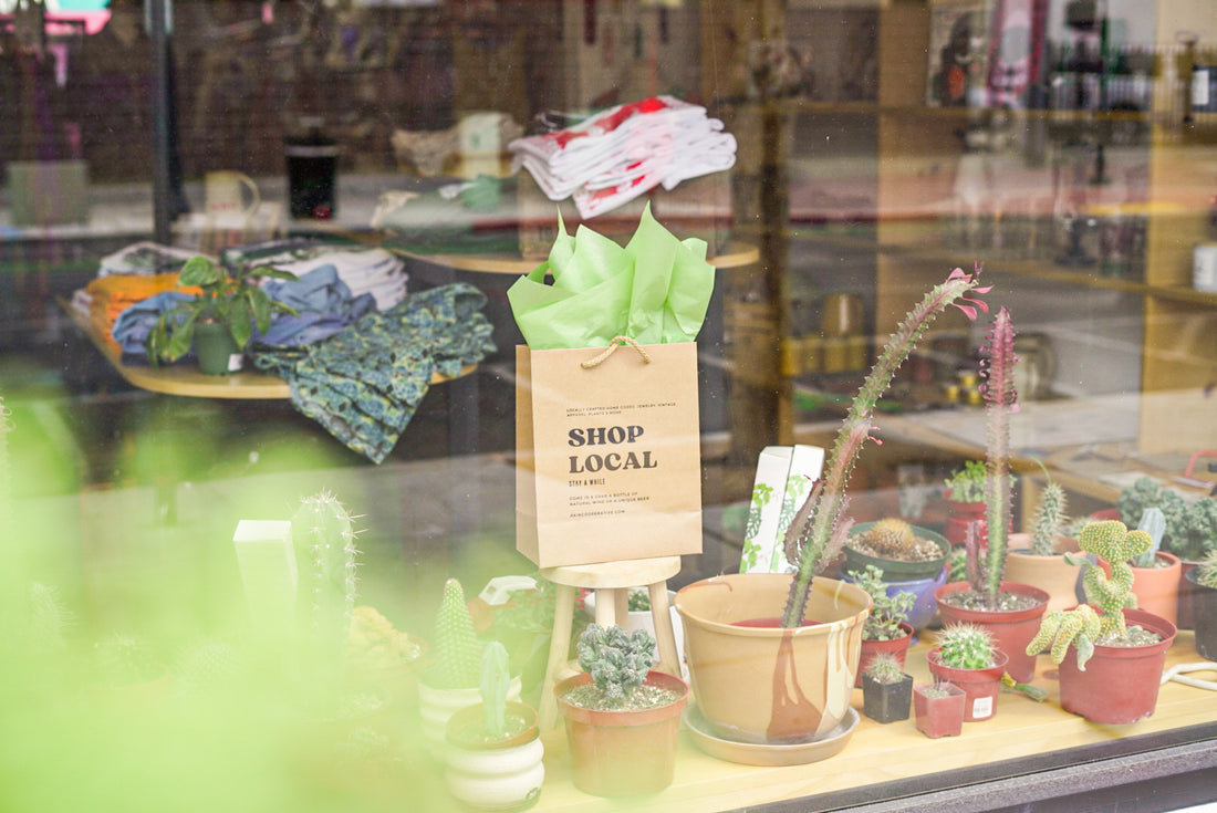 Mother’s Day Gift Guide | A guide to shopping locally this Mother’s Day!