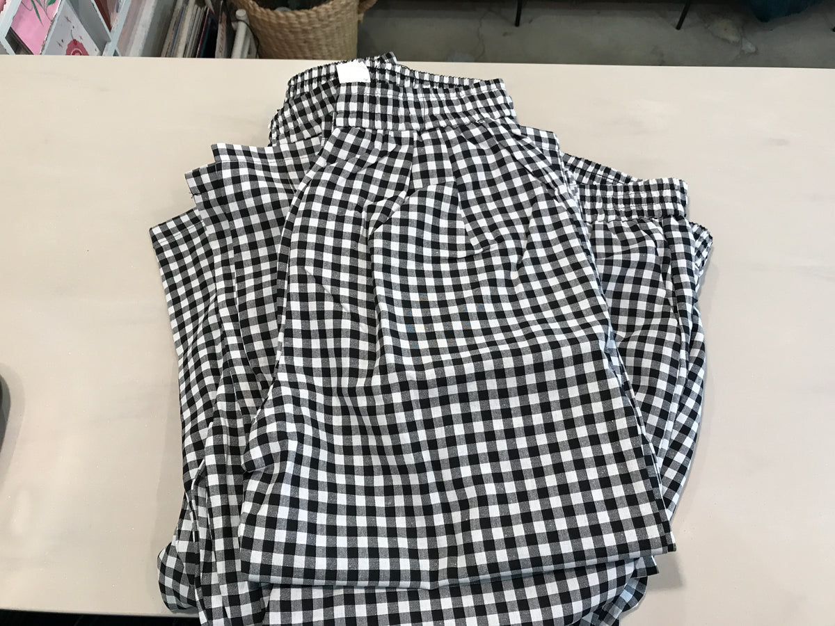 checkered pants |Akin