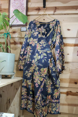 Wrap Dress - long sleeve- leaves