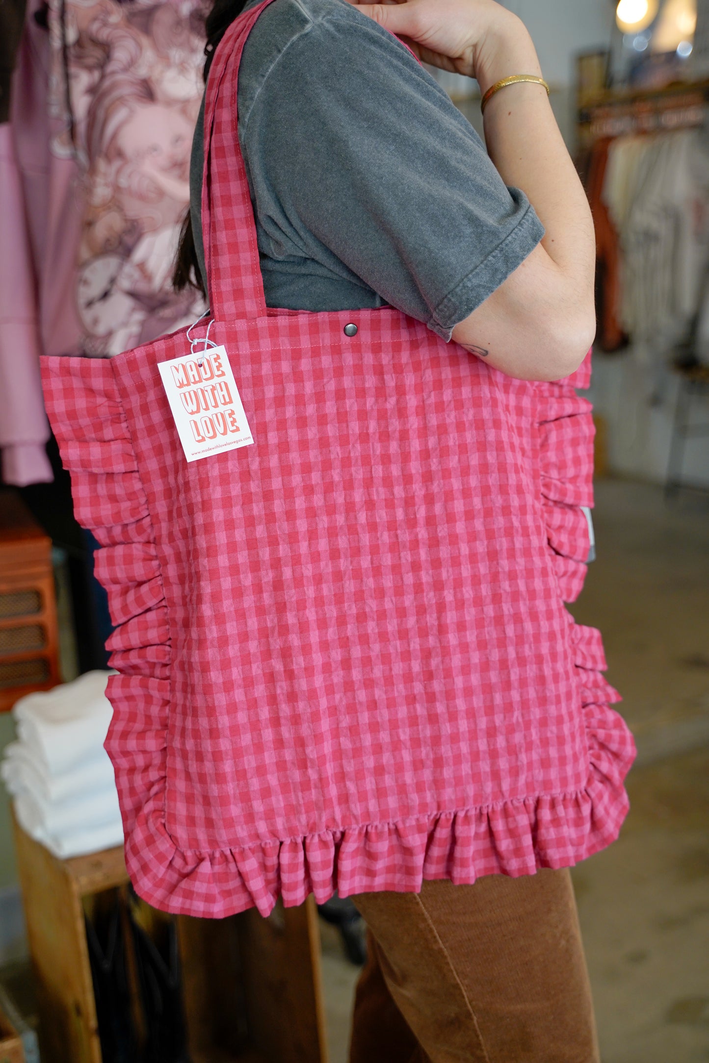 Ruffle Linen Tote