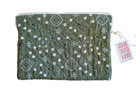 Quilted Laptop Cover