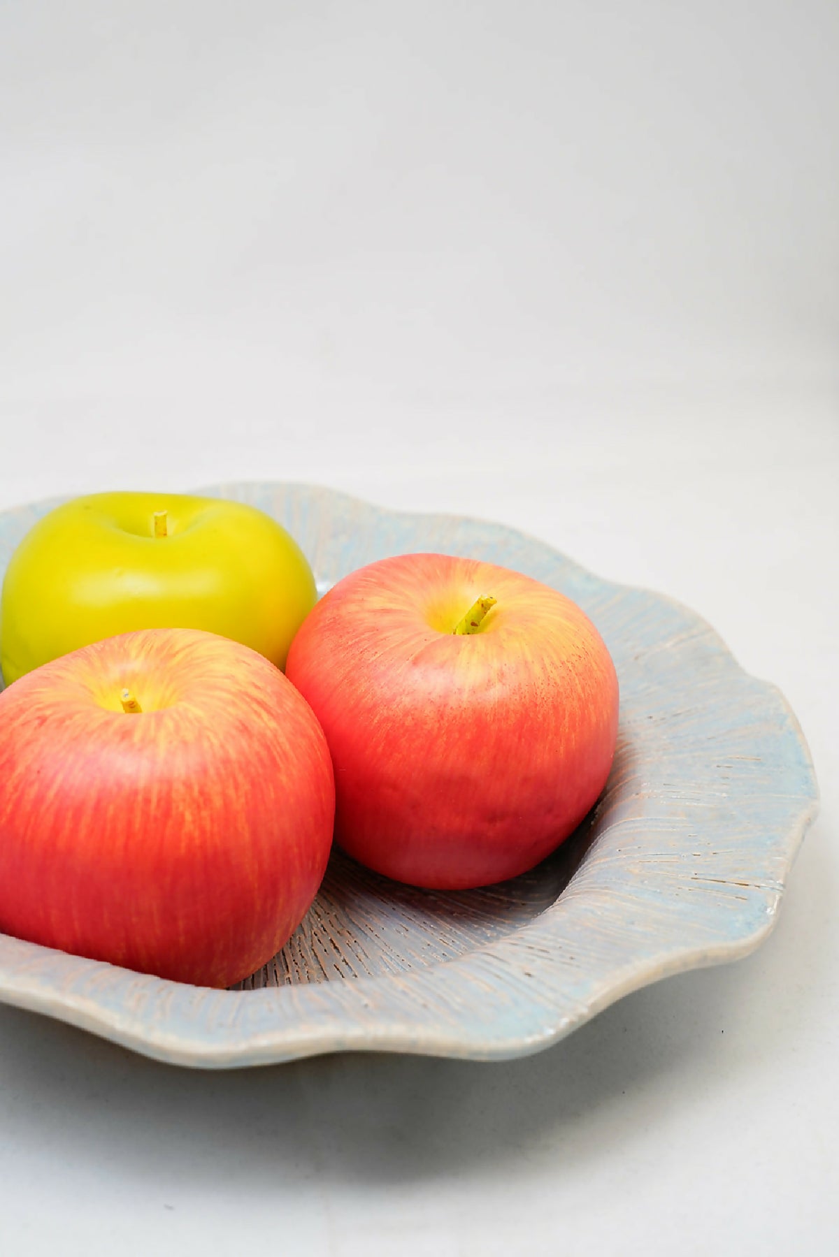 Handmade Ceramic Textured Serving Bowl – 9.5"
