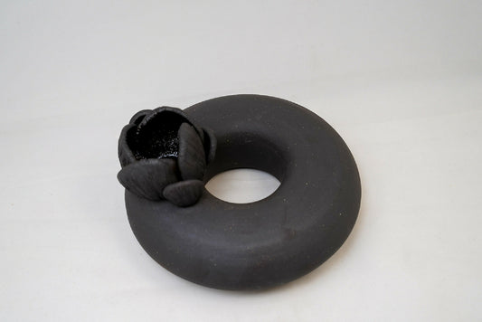 Black Ceramic Mushroom Donut Vase – 7.5"