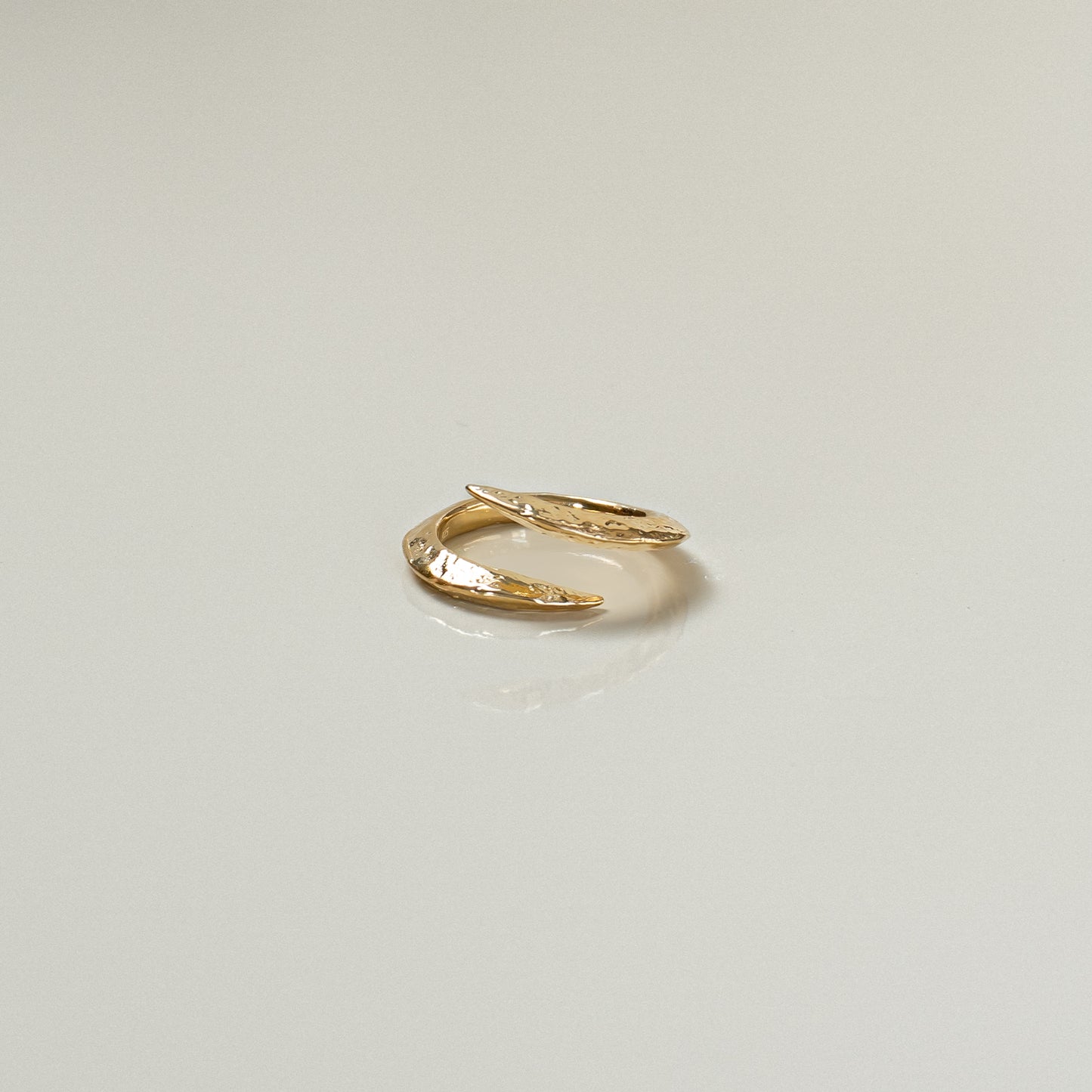 Smooth Coil Ring