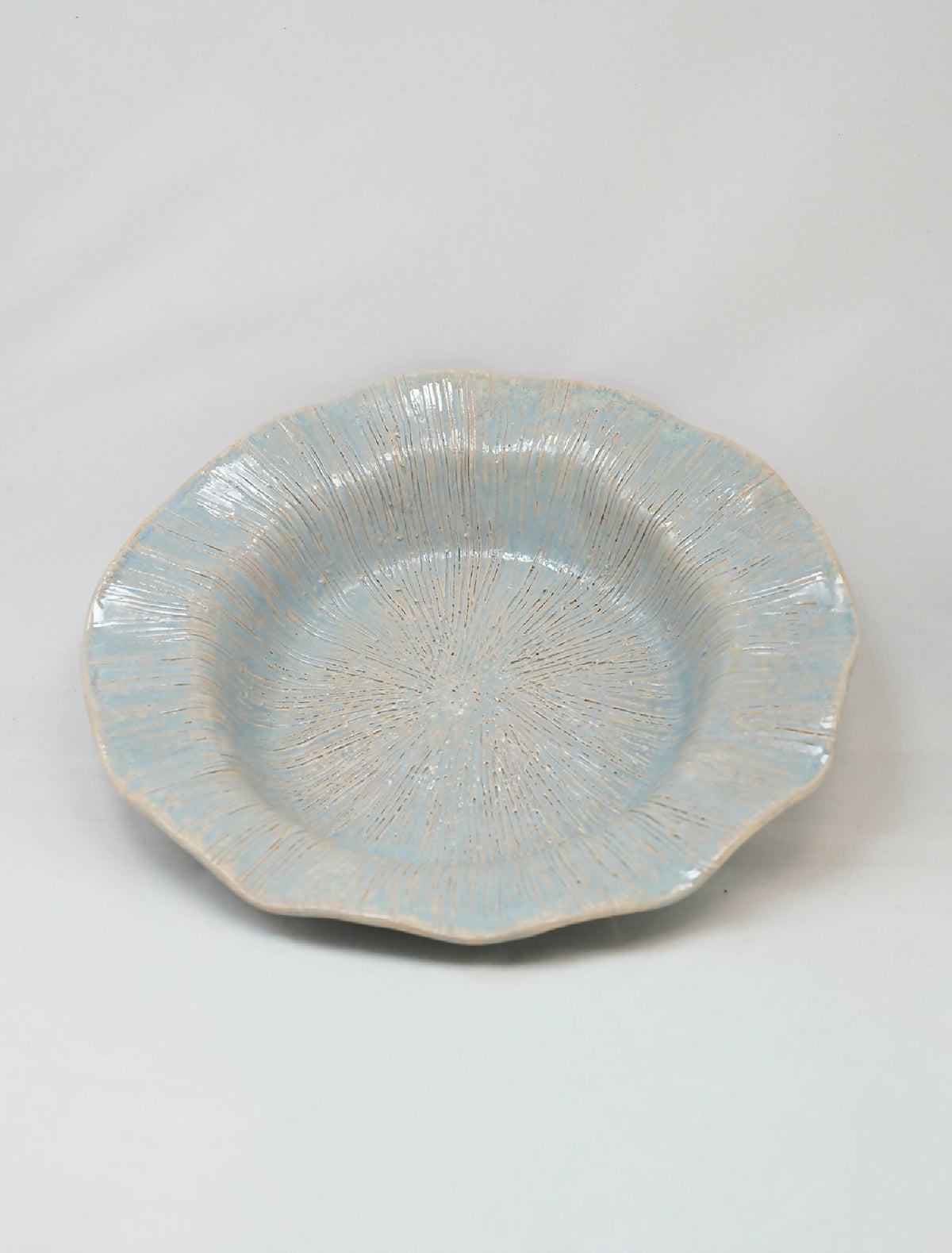 Handmade Ceramic Textured Serving Bowl – 9.5"