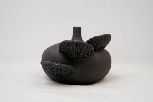 Mini Black Ceramic Mushroom Bud Vase – 4"