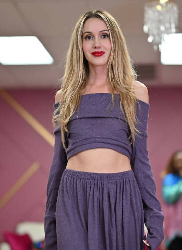 Lavender Knit Skirt with Slit